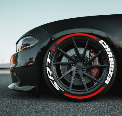 CHARGER SRT + STRIPES red , a Set 4 for tires (44)