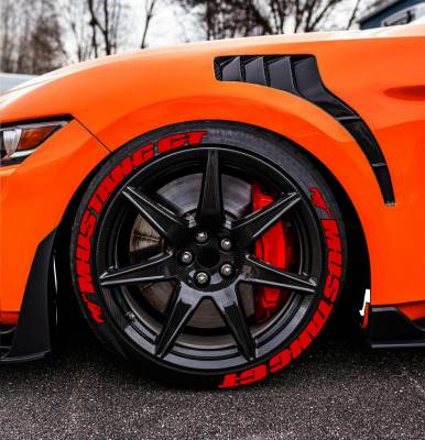 Mustang GT + Logo Red, Set for 4 Tires (2020)
