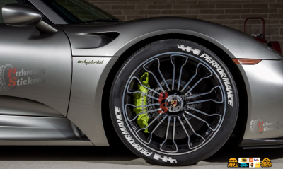 Performance + Flag Full White, Set for 4 Tires (1676)