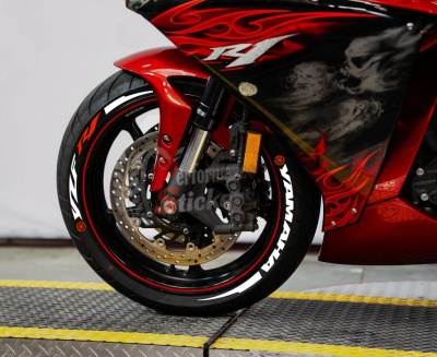 Yamaha YZF R1 + Stripes + Logo red, Set For 2 Tires Both Sides Left And Right (1951)